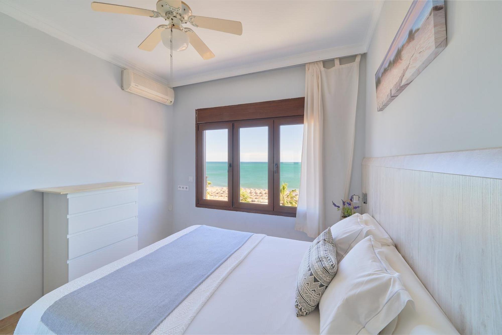 Апартаменты Xpce Playa Bajondillo Terrace - Parking Free Торремолинос Экстерьер фото