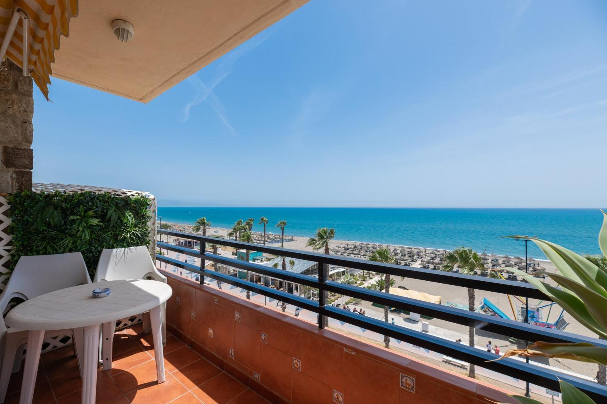 Апартаменты Xpce Playa Bajondillo Terrace - Parking Free Торремолинос Экстерьер фото